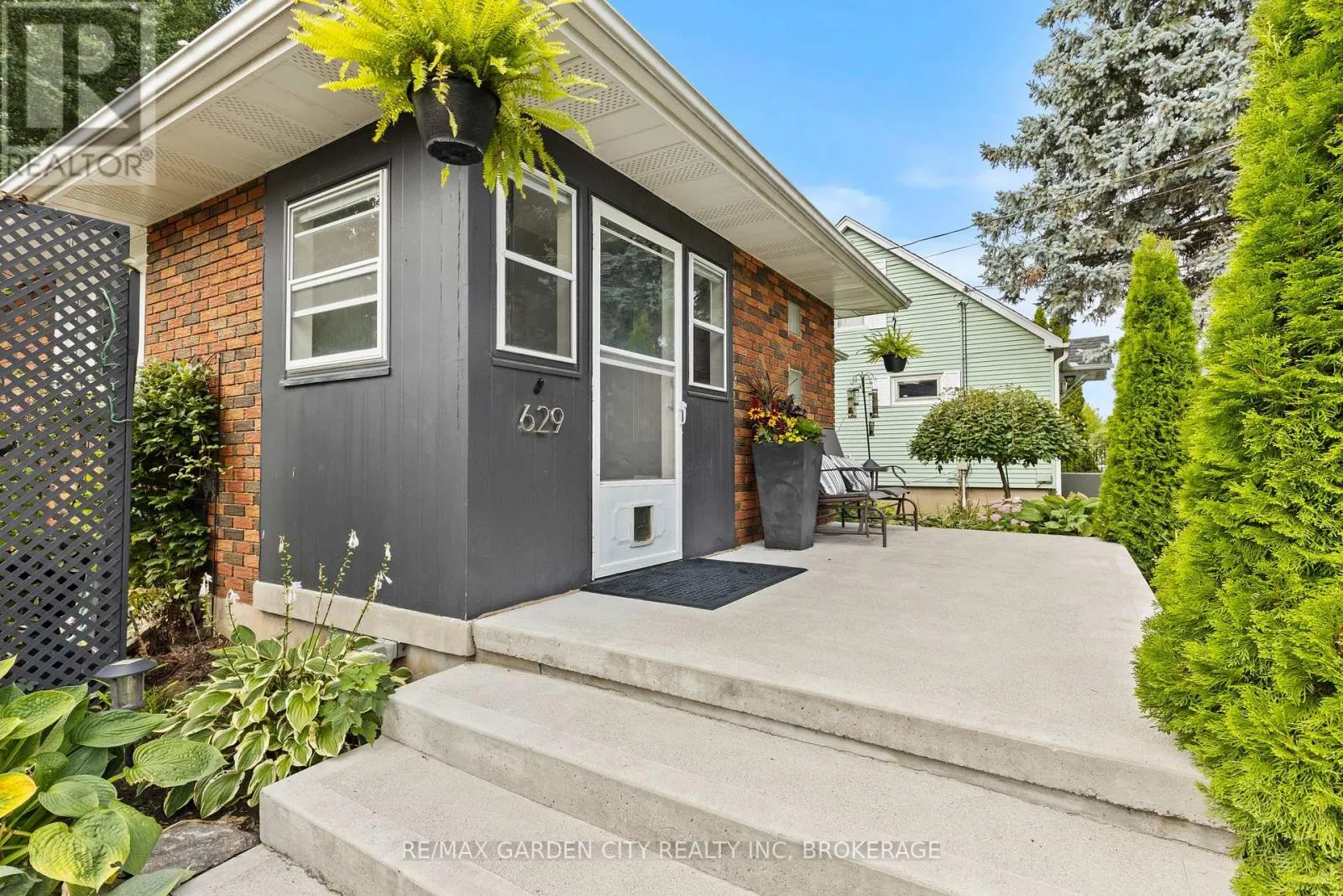 629 PENNER STREET