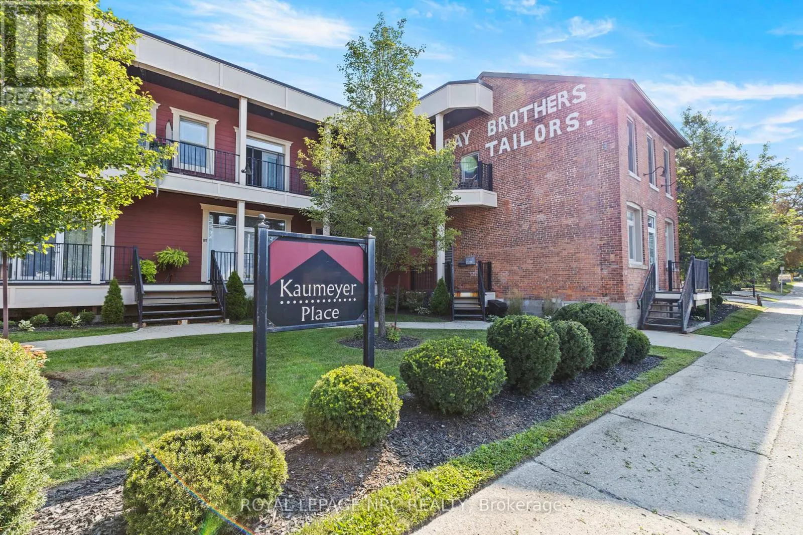 106 - 3710 MAIN STREET, #106