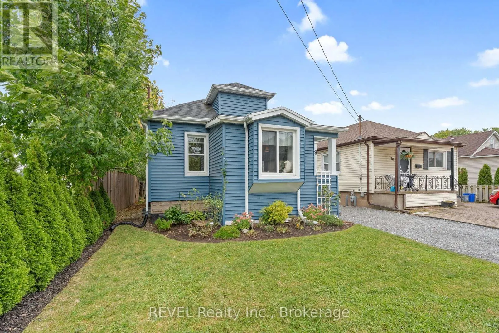 18 CROWLAND AVENUE