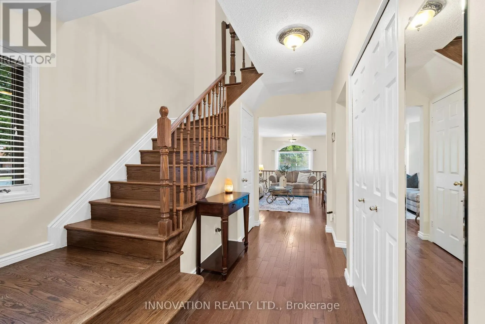 39 FURLONG CRESCENT