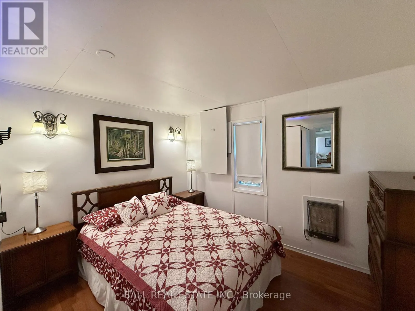 551 RENWICK ROAD