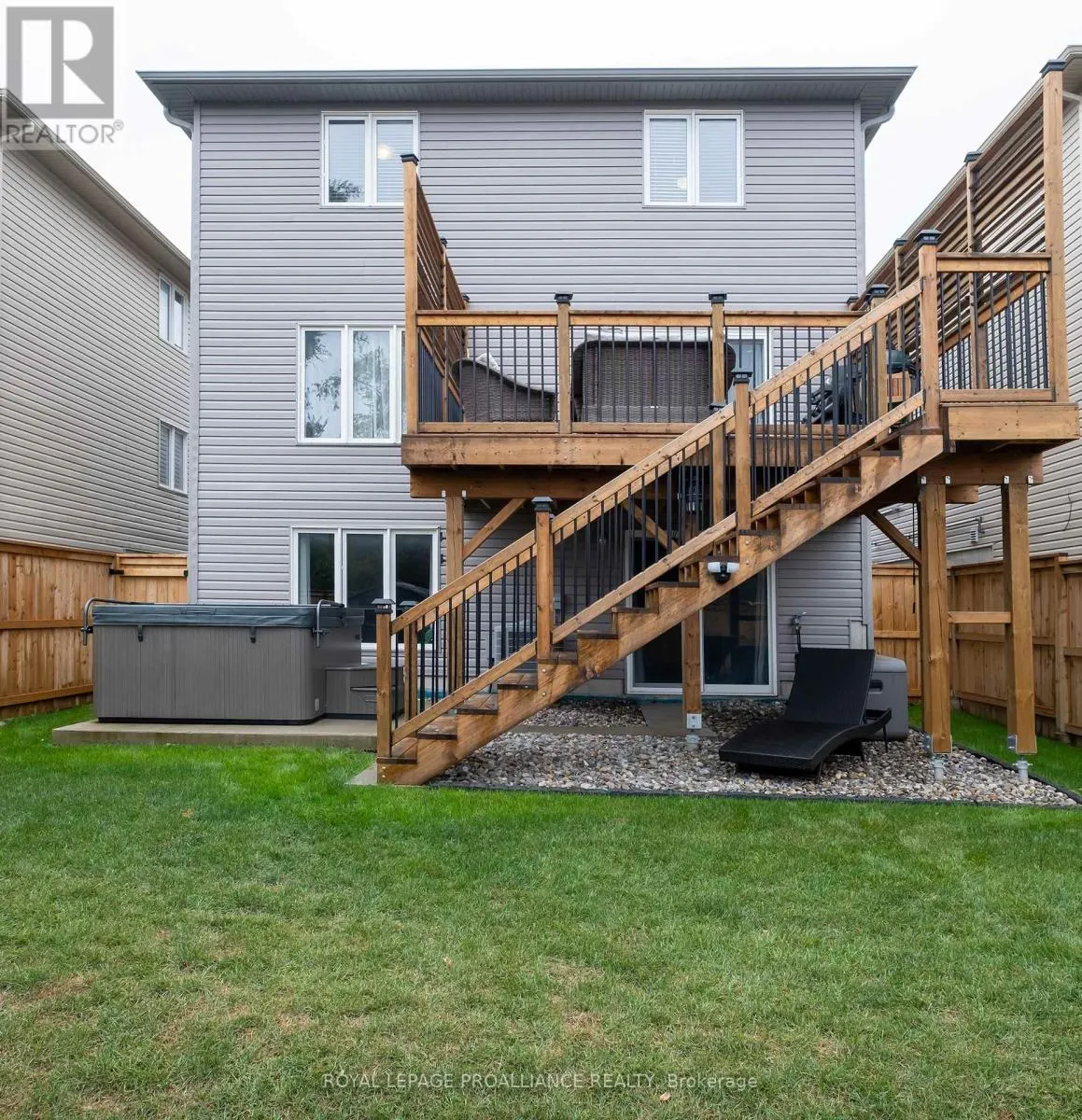 54 BRENNAN CRESCENT