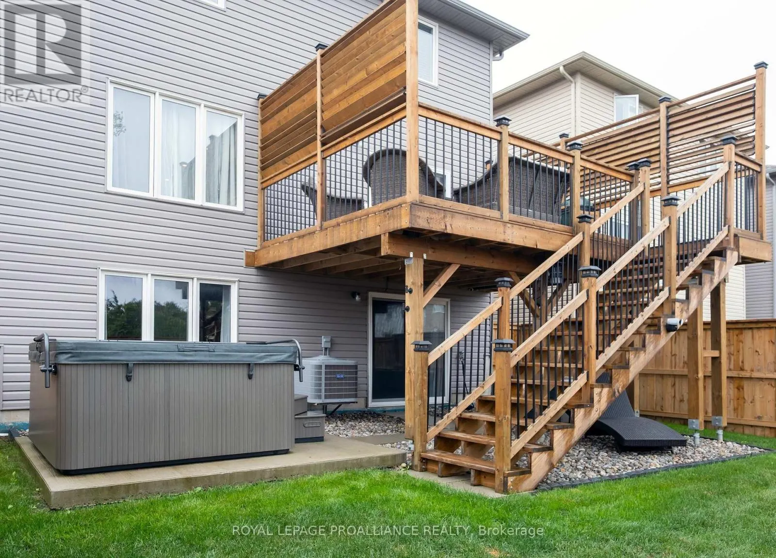 54 BRENNAN CRESCENT