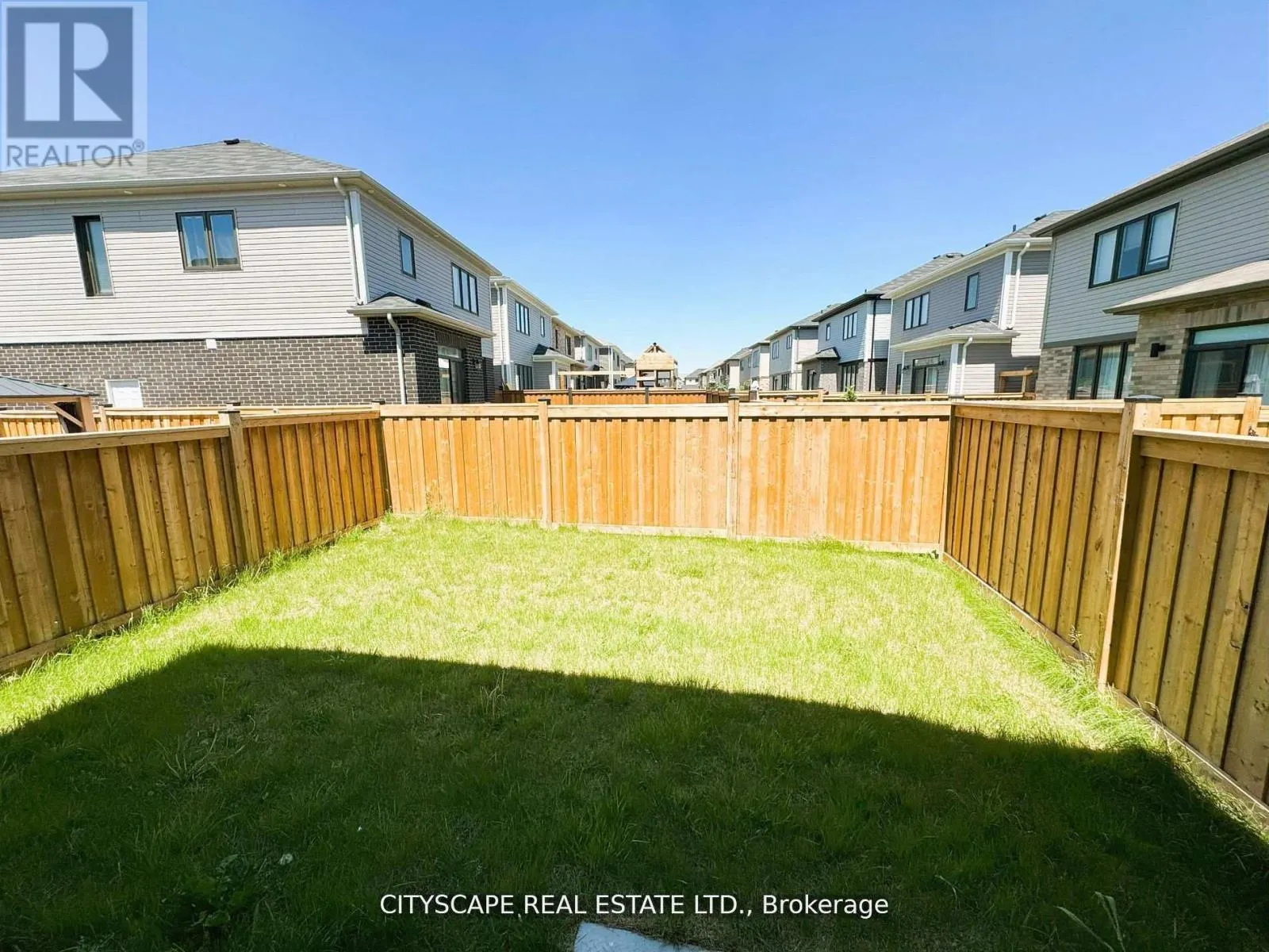 72 MACLACHLAN AVENUE