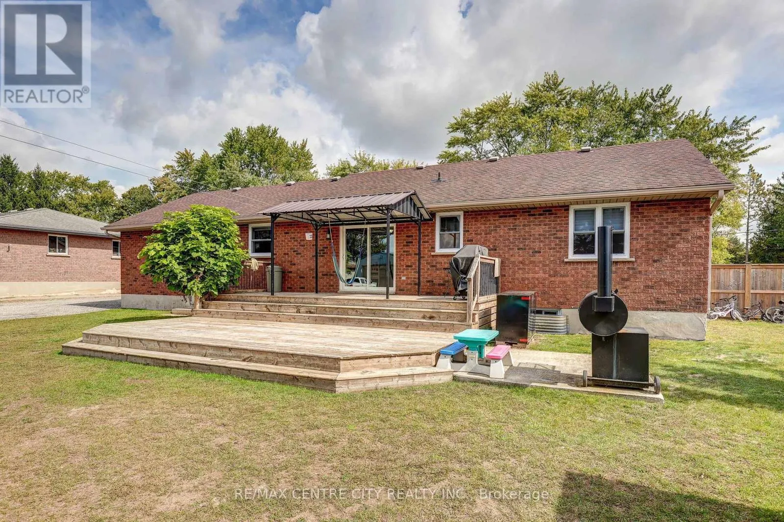 8109 SANDYTOWN ROAD