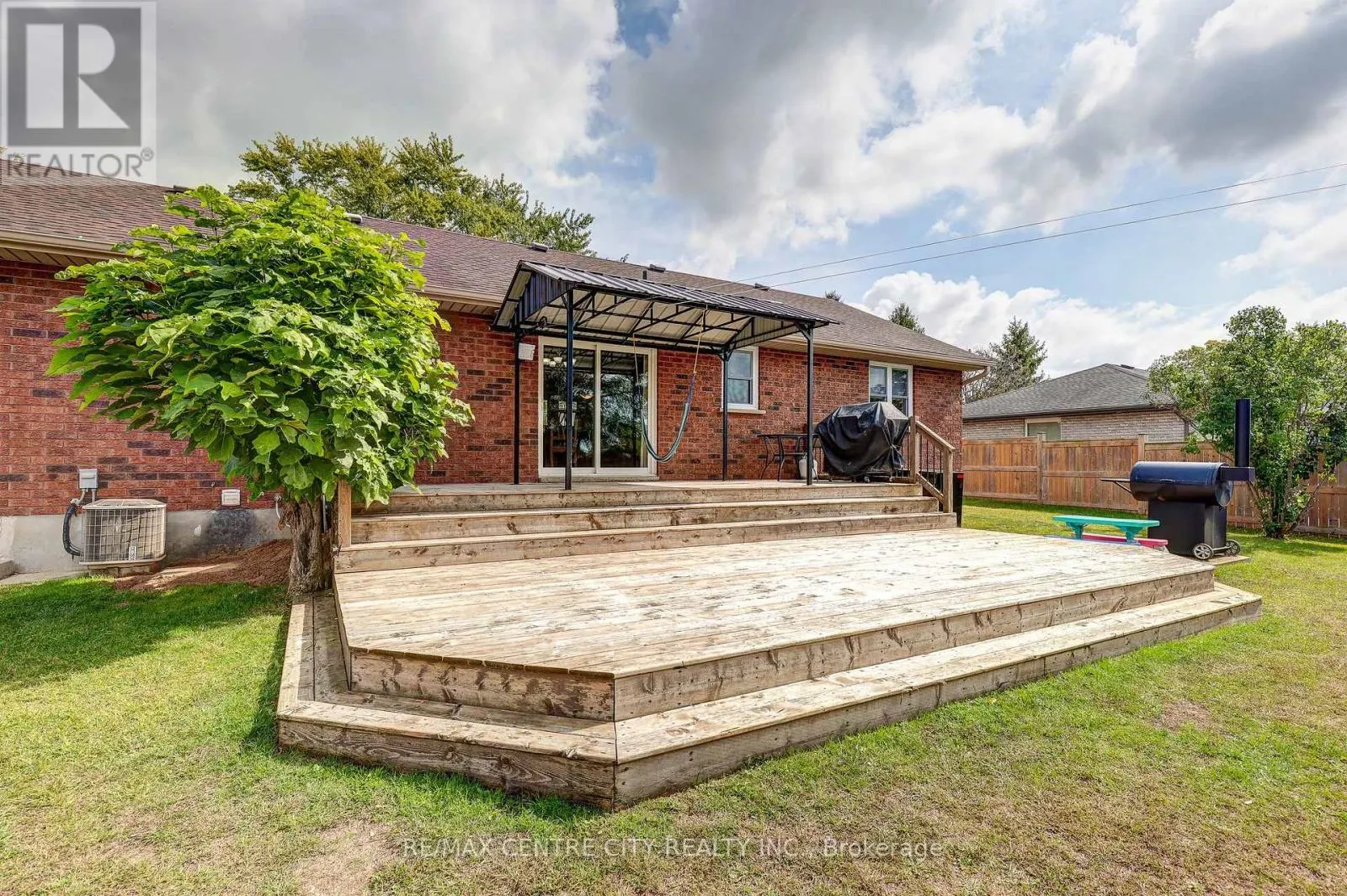 8109 SANDYTOWN ROAD