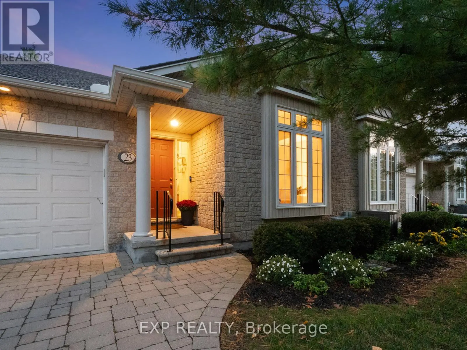 23 - 3241 MONTROSE ROAD, #23
