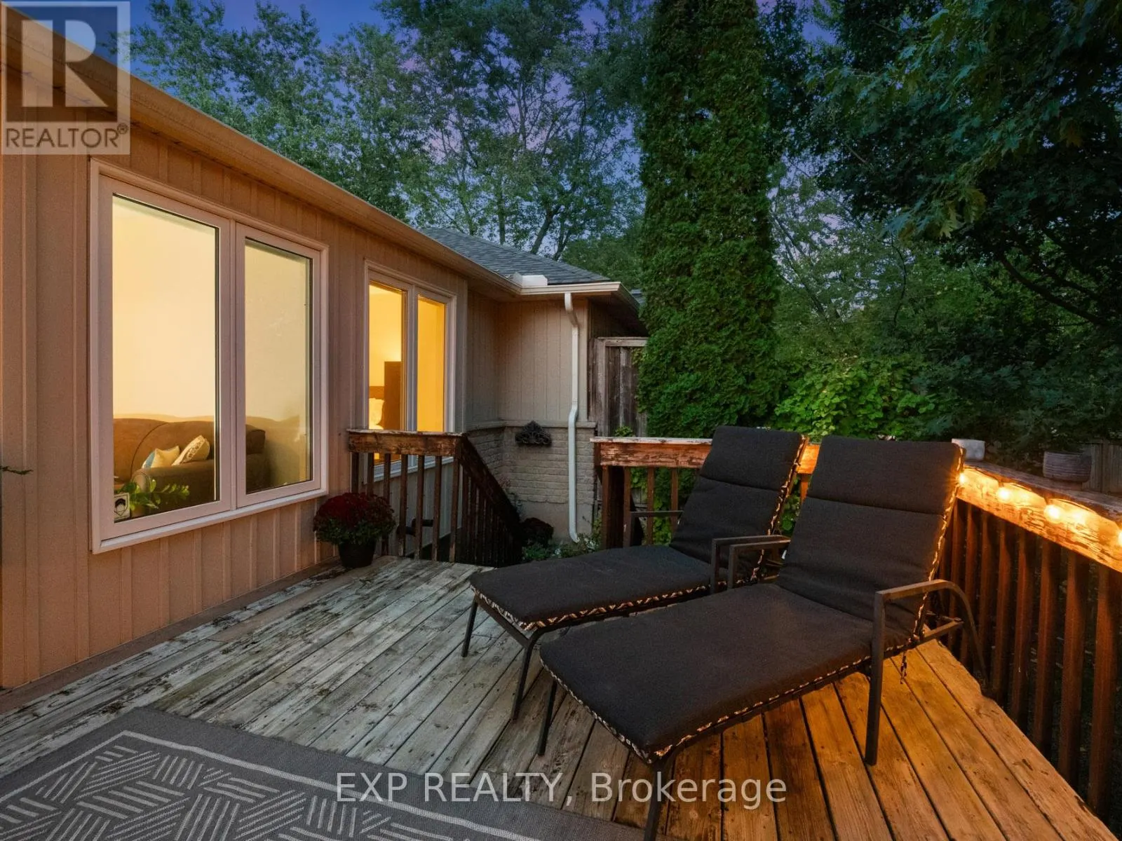 23 - 3241 MONTROSE ROAD, #23