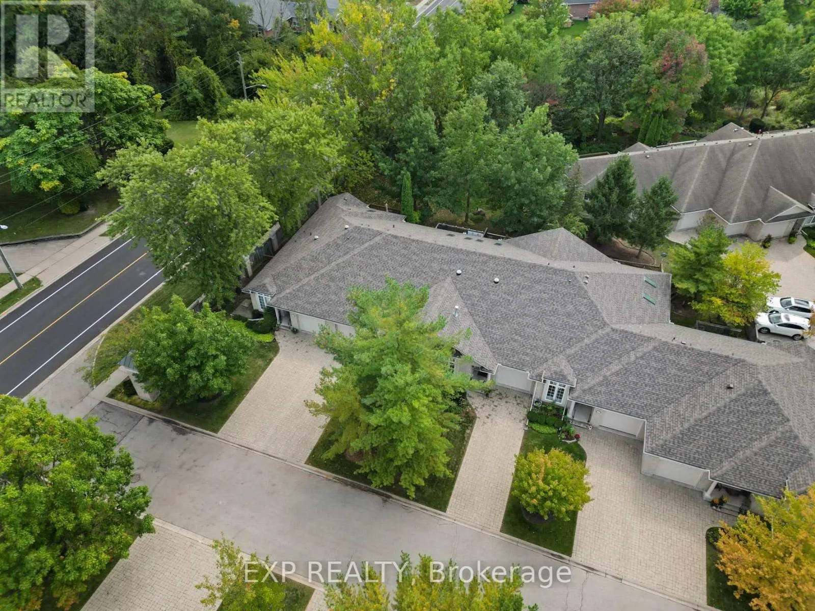 23 - 3241 MONTROSE ROAD, #23
