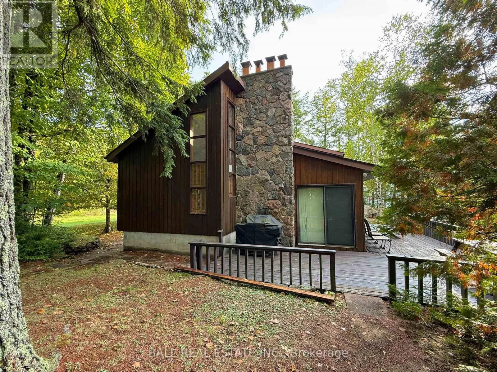 190 MAPLE LANE
