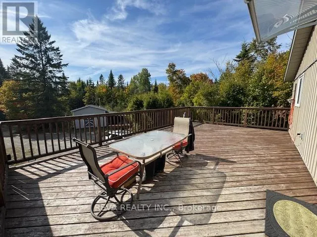 472 ROSE ISLAND ROAD