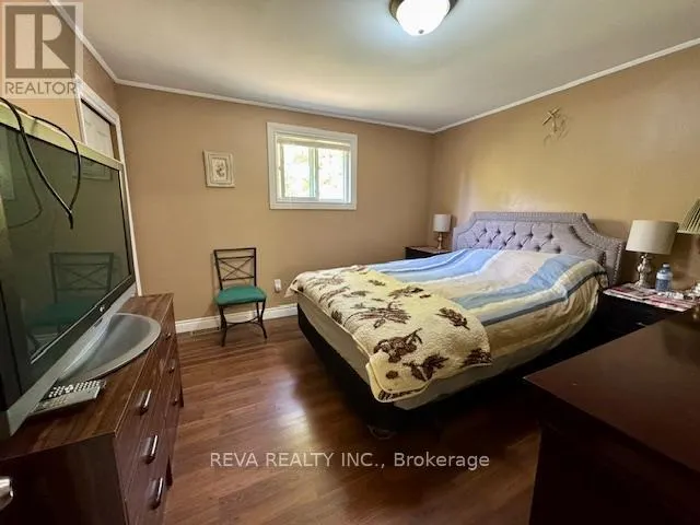 472 ROSE ISLAND ROAD