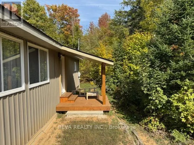 472 ROSE ISLAND ROAD