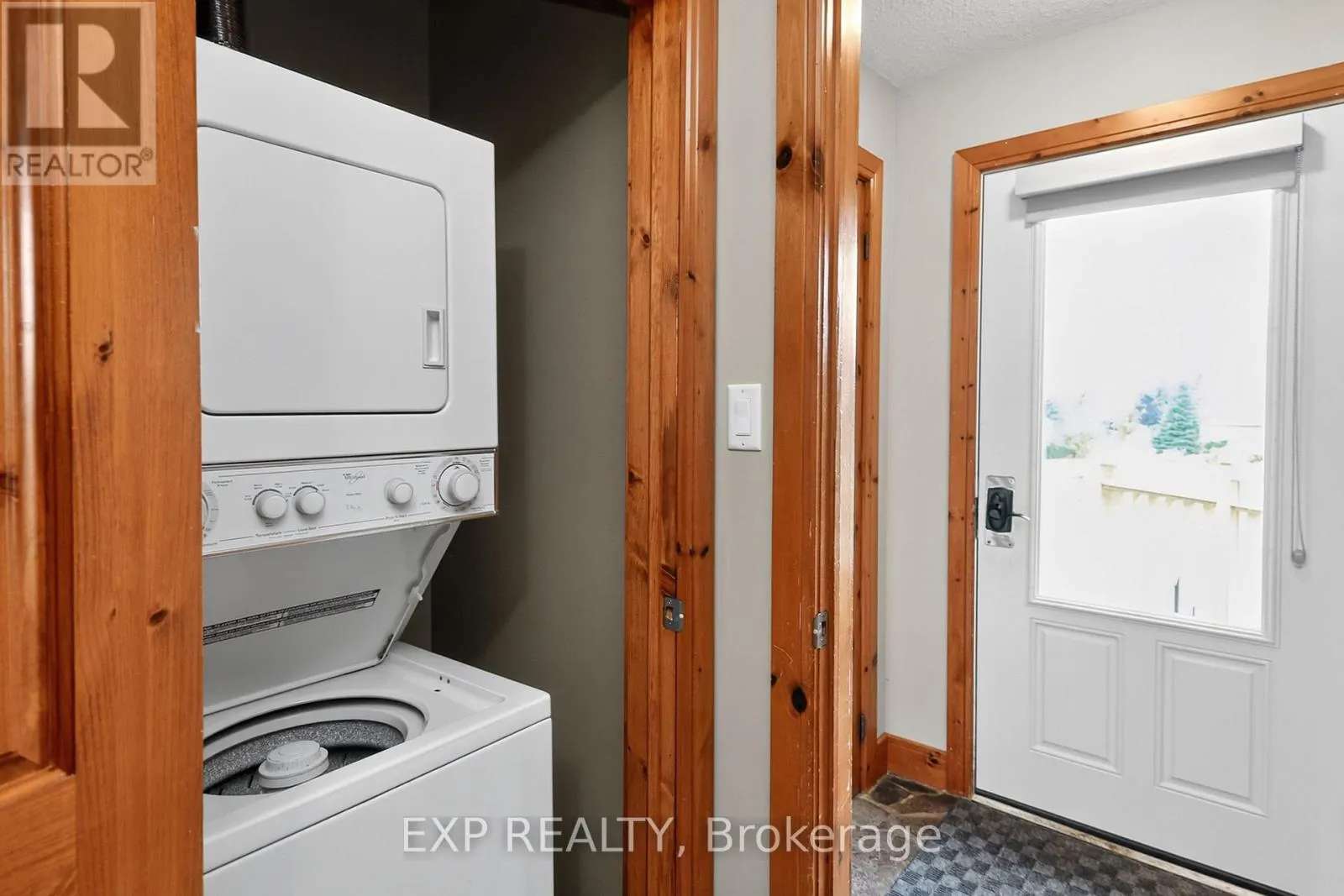 222 - 170 SNOWBRIDGE WAY