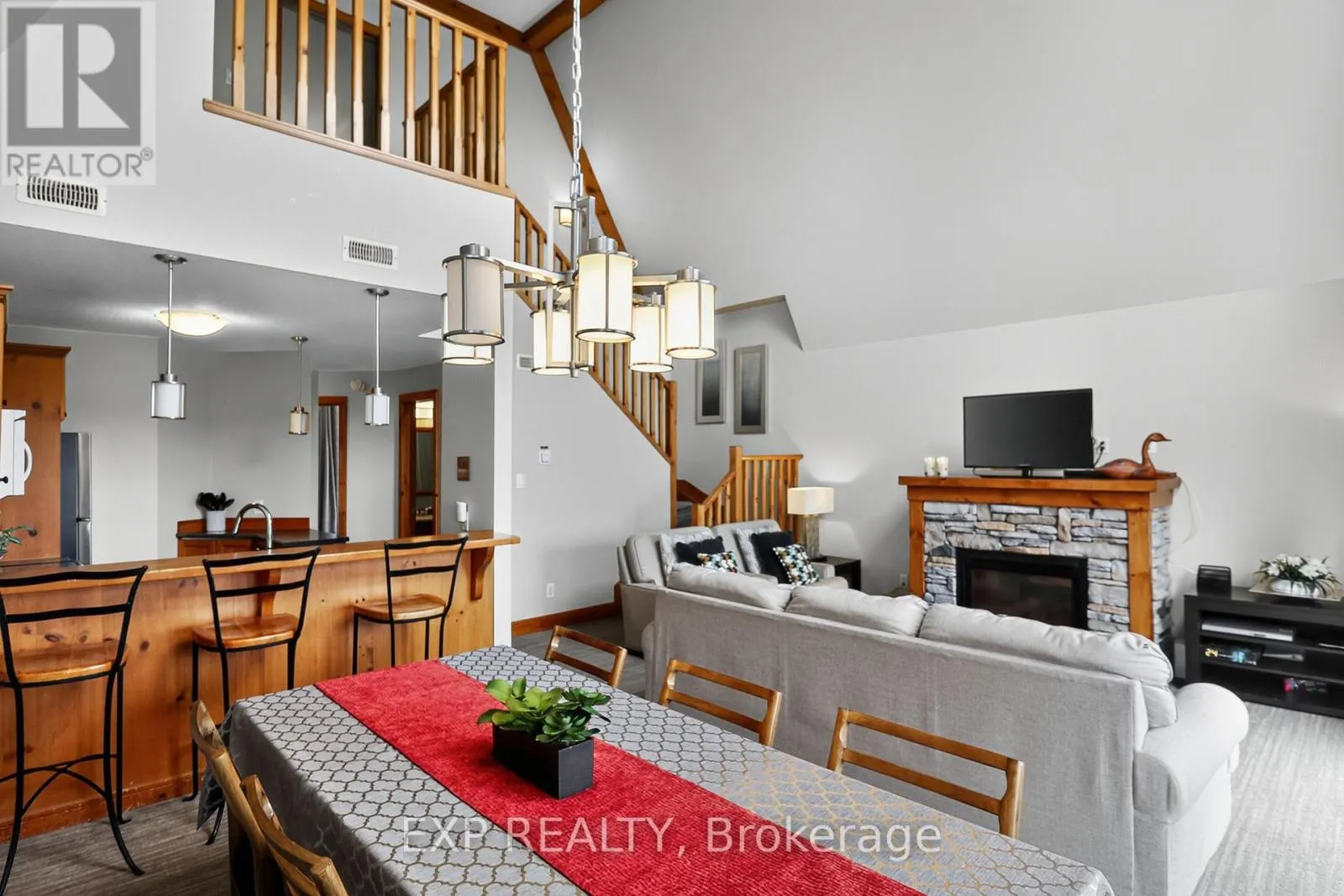222 - 170 SNOWBRIDGE WAY