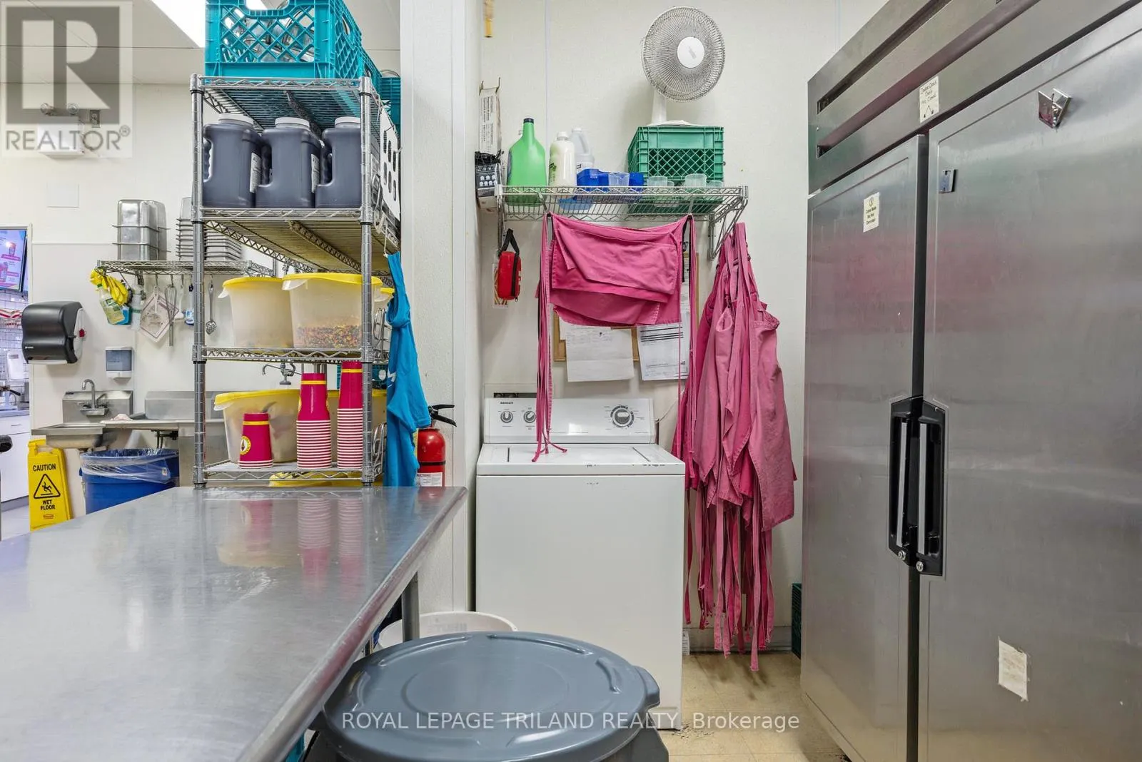 UNIT E - 50 NORTH CENTRE ROAD, #UNIT E