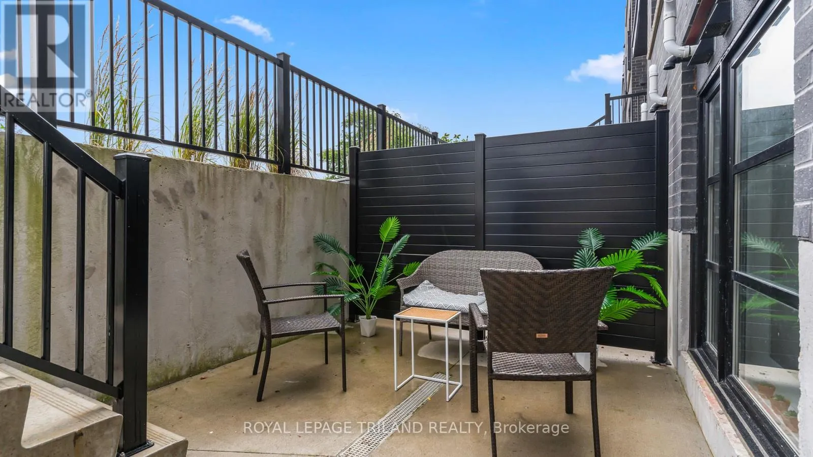 129 - 3900 SAVOY STREET, #129