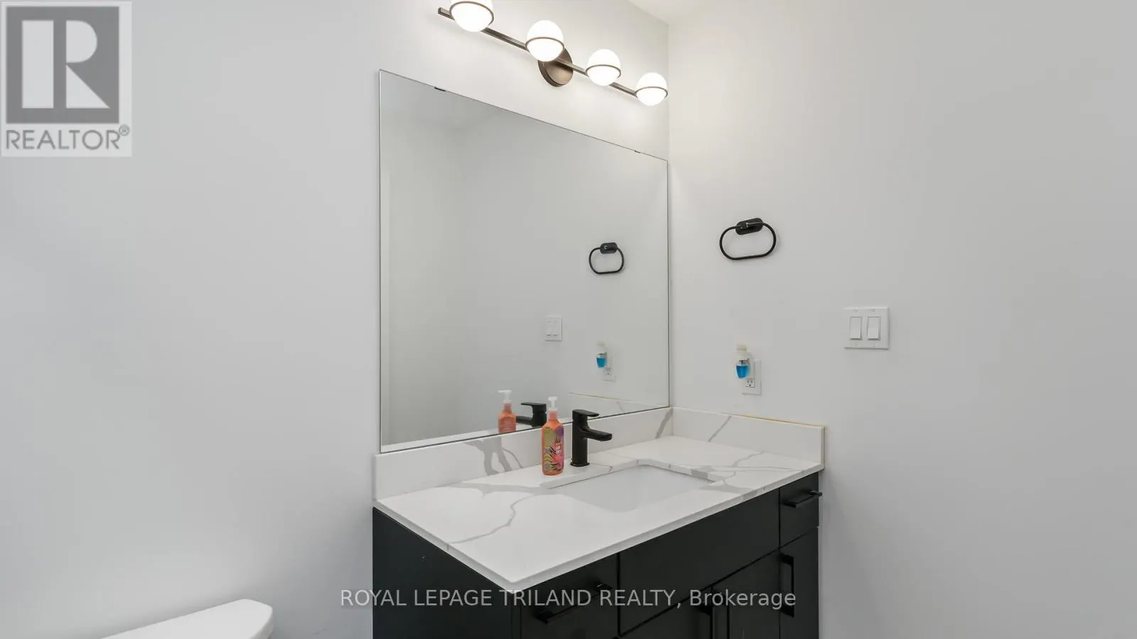 129 - 3900 SAVOY STREET, #129