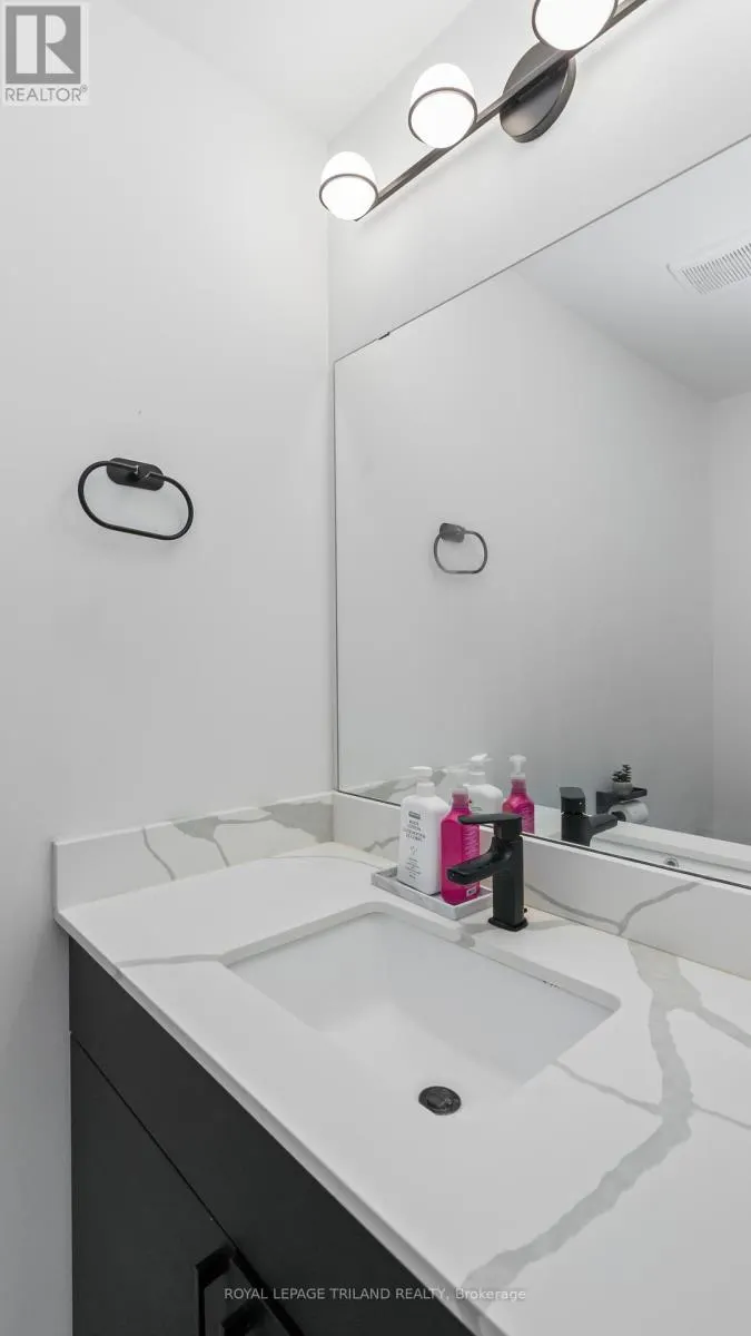 129 - 3900 SAVOY STREET, #129