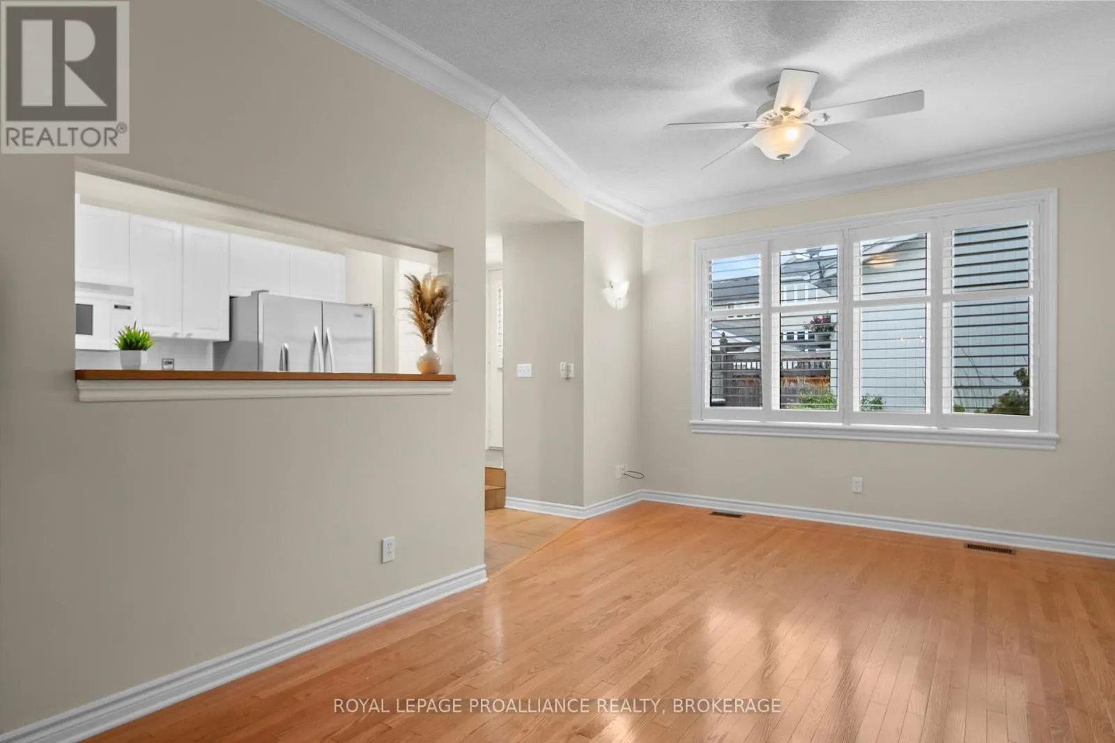 38 YONGE STREET