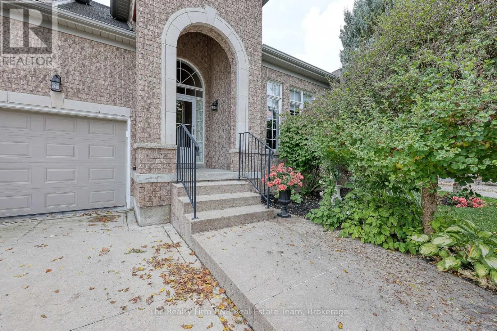 266 FAIRWAY ROAD
