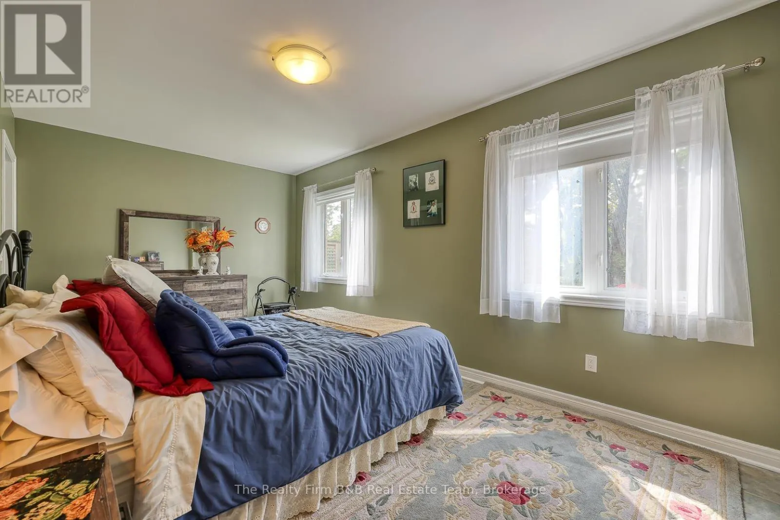 266 FAIRWAY ROAD