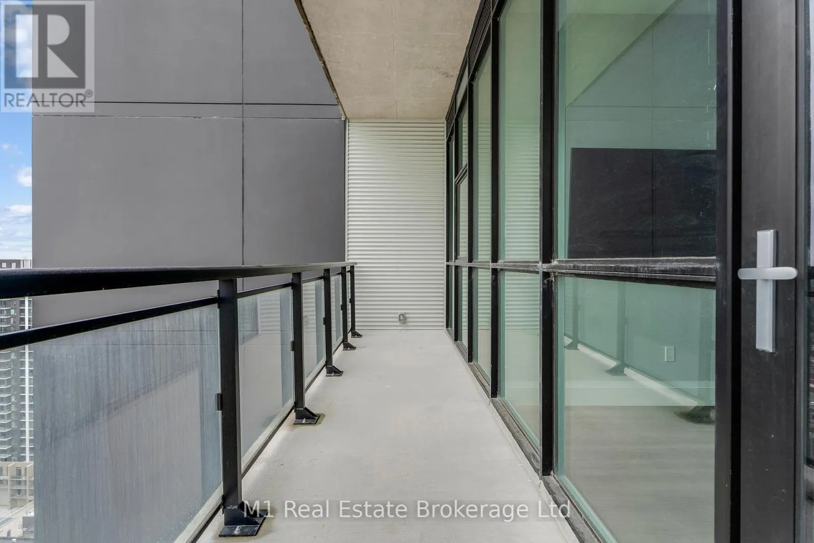 3001 - 60 CHARLES STREET W, #3001
