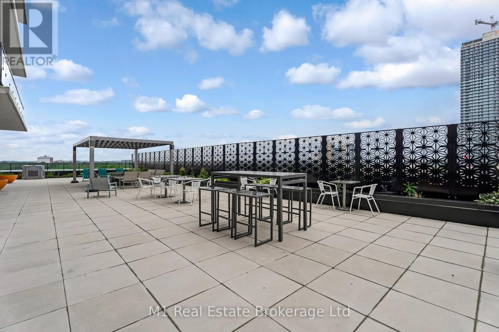 3001 - 60 CHARLES STREET W, #3001