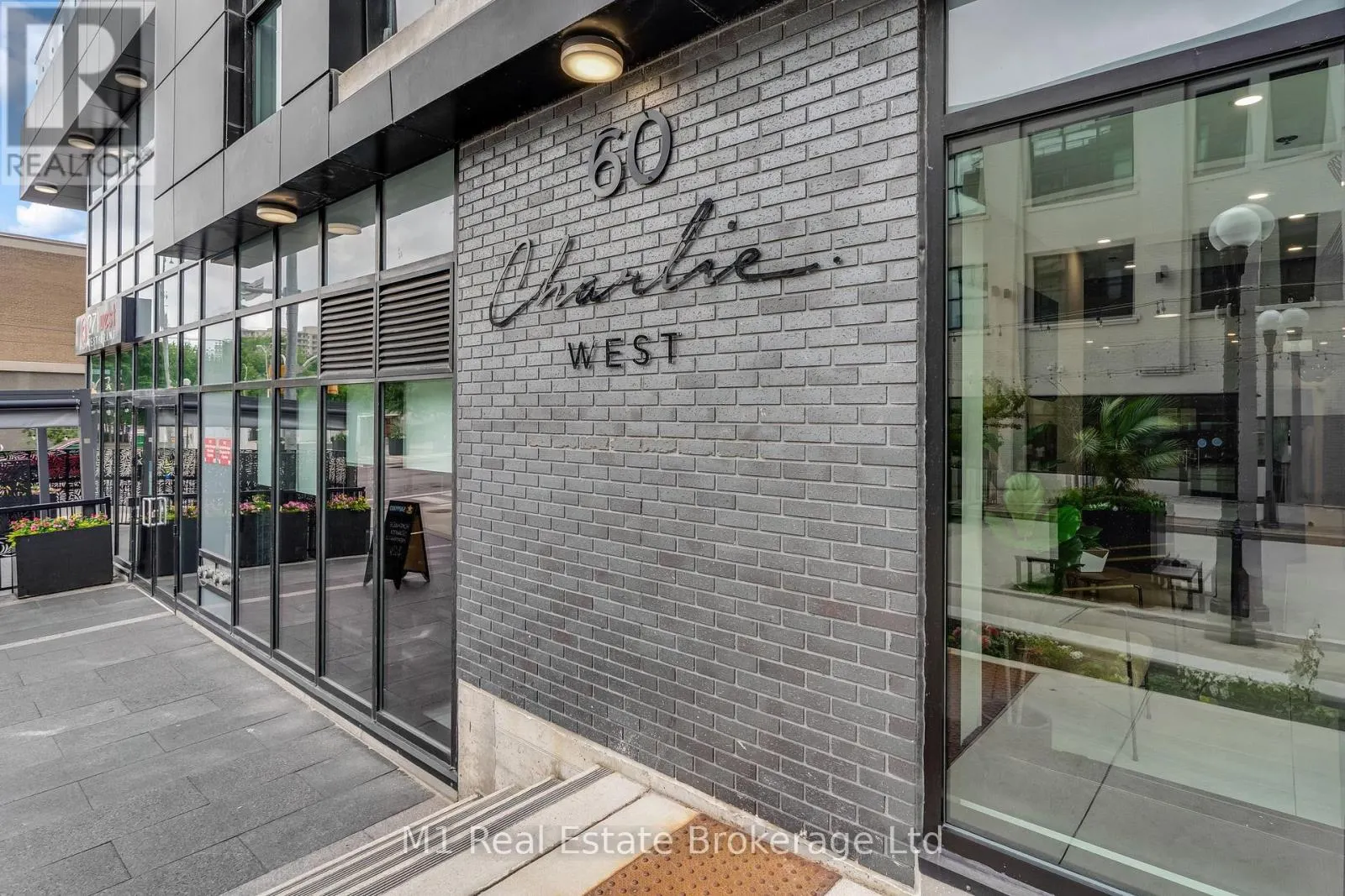 3001 - 60 CHARLES STREET W, #3001