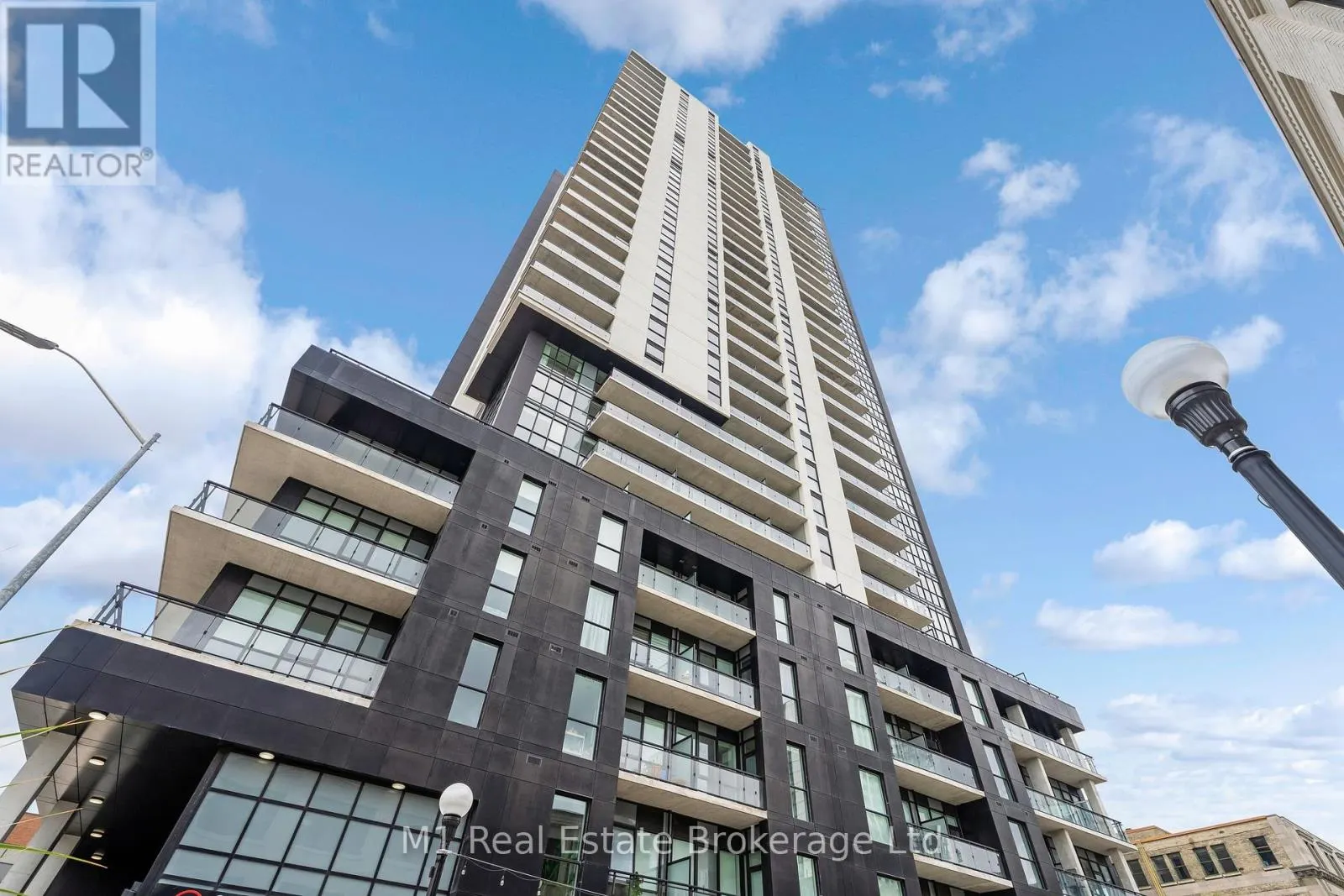 3001 - 60 CHARLES STREET W, #3001