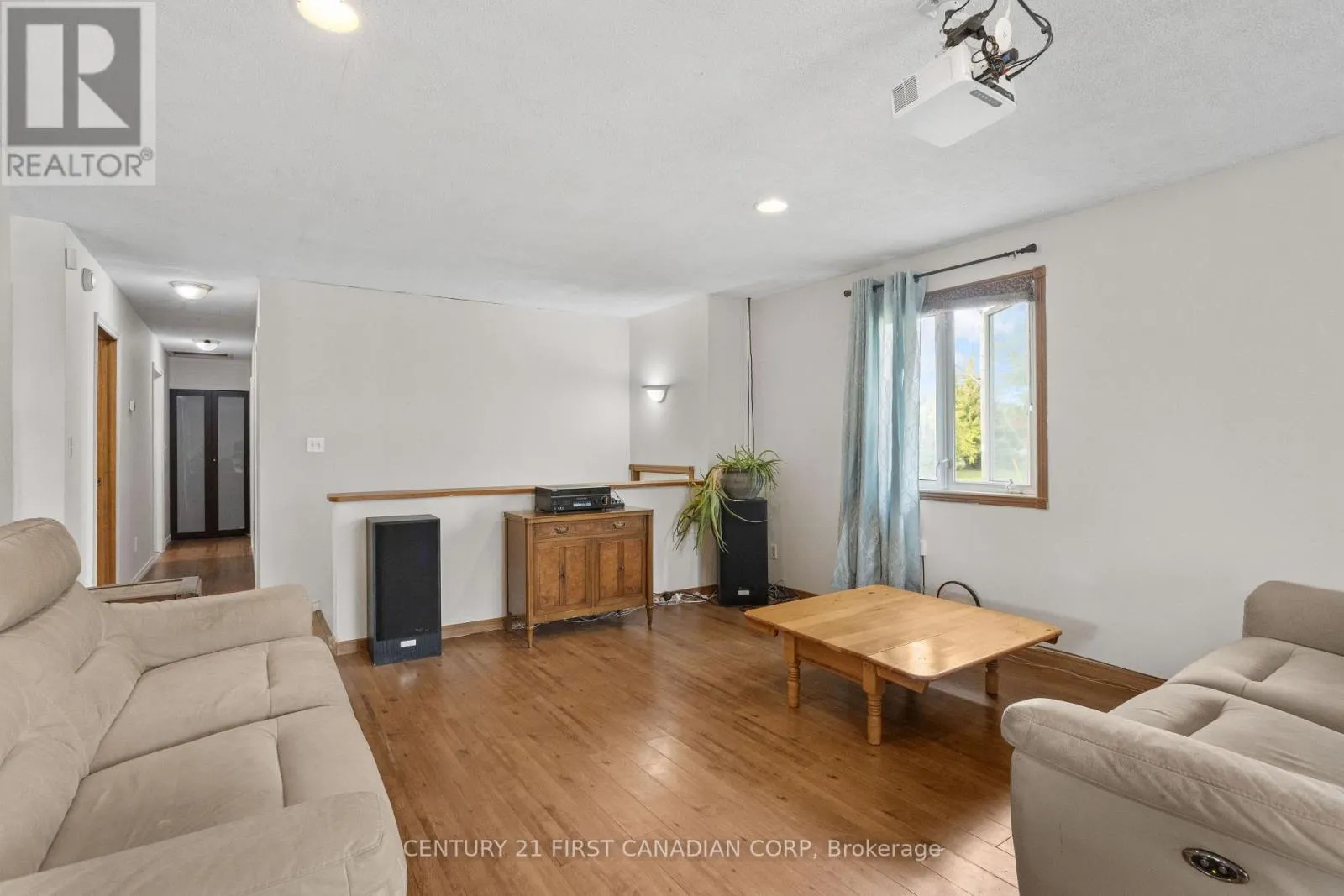 10213 IONA ROAD