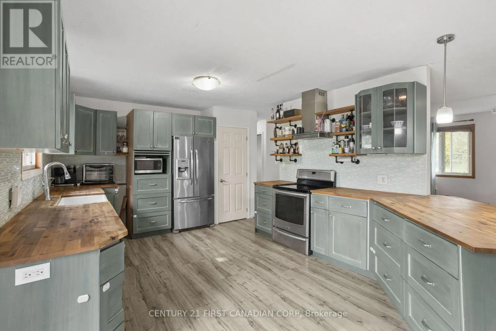 10213 IONA ROAD