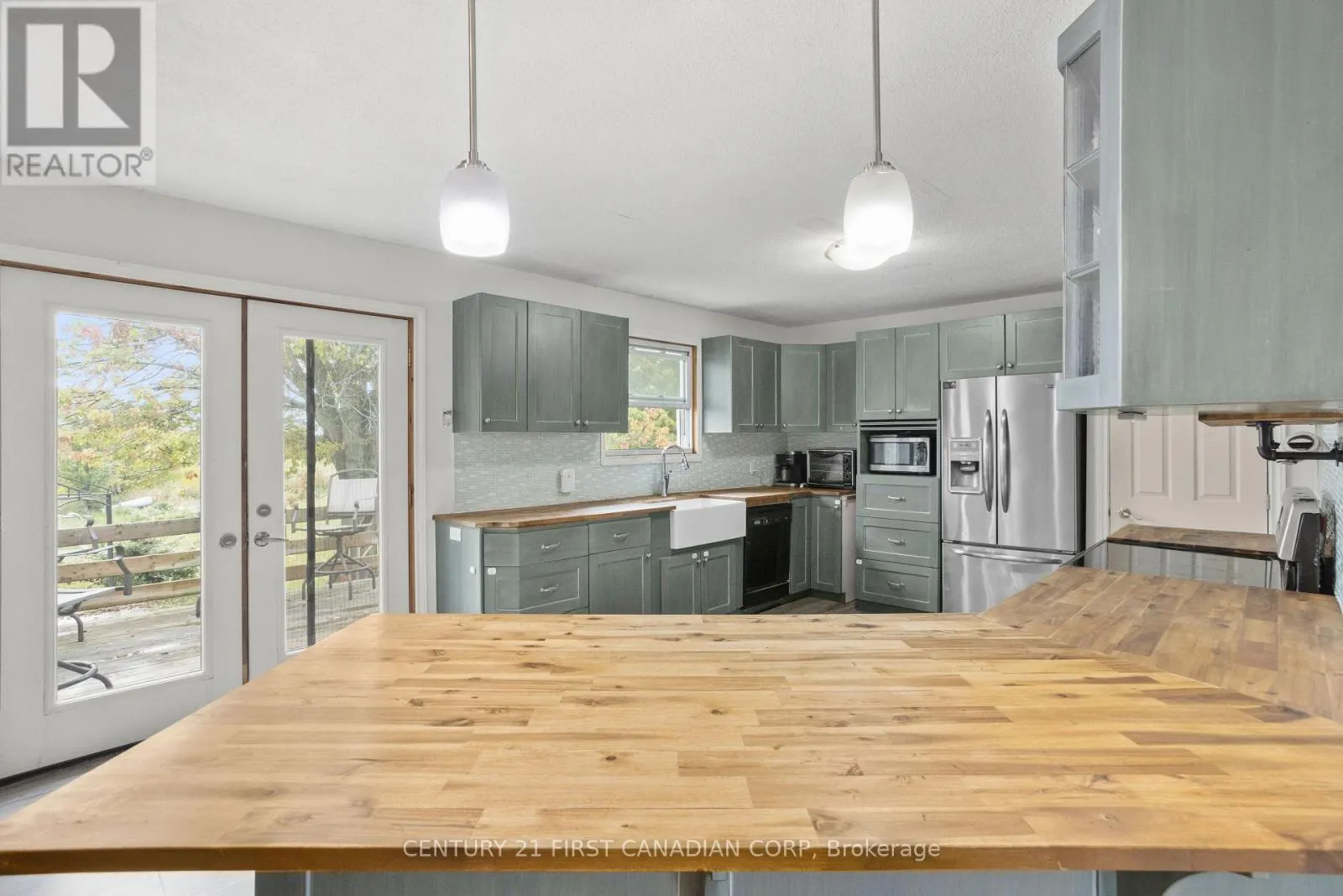 10213 IONA ROAD