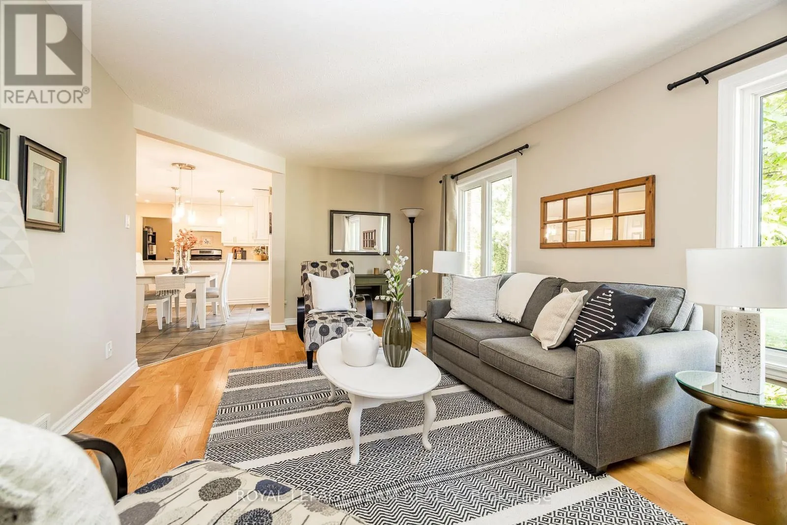 5239 MCLEAN CRESCENT