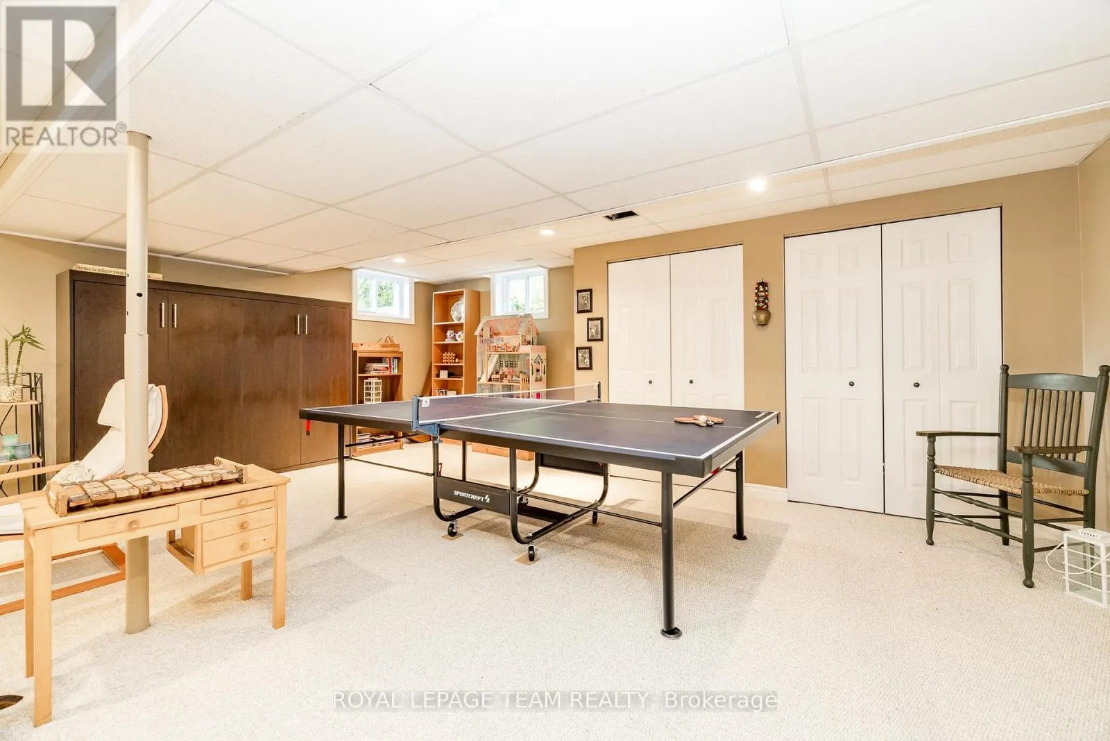 5239 MCLEAN CRESCENT