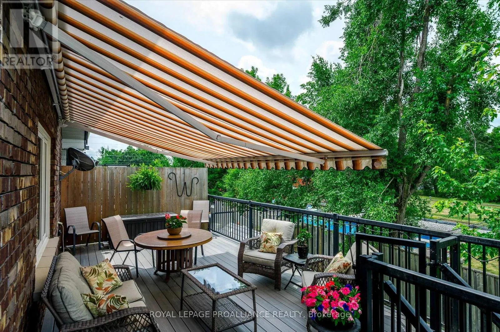113 CHANDLER CRESCENT