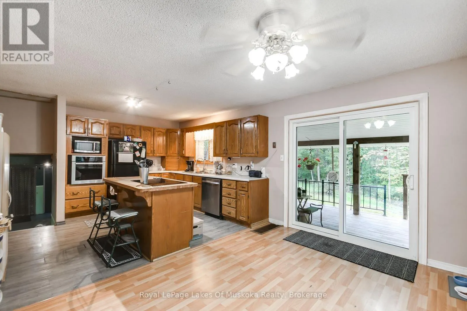 1010 CHOWN ROAD