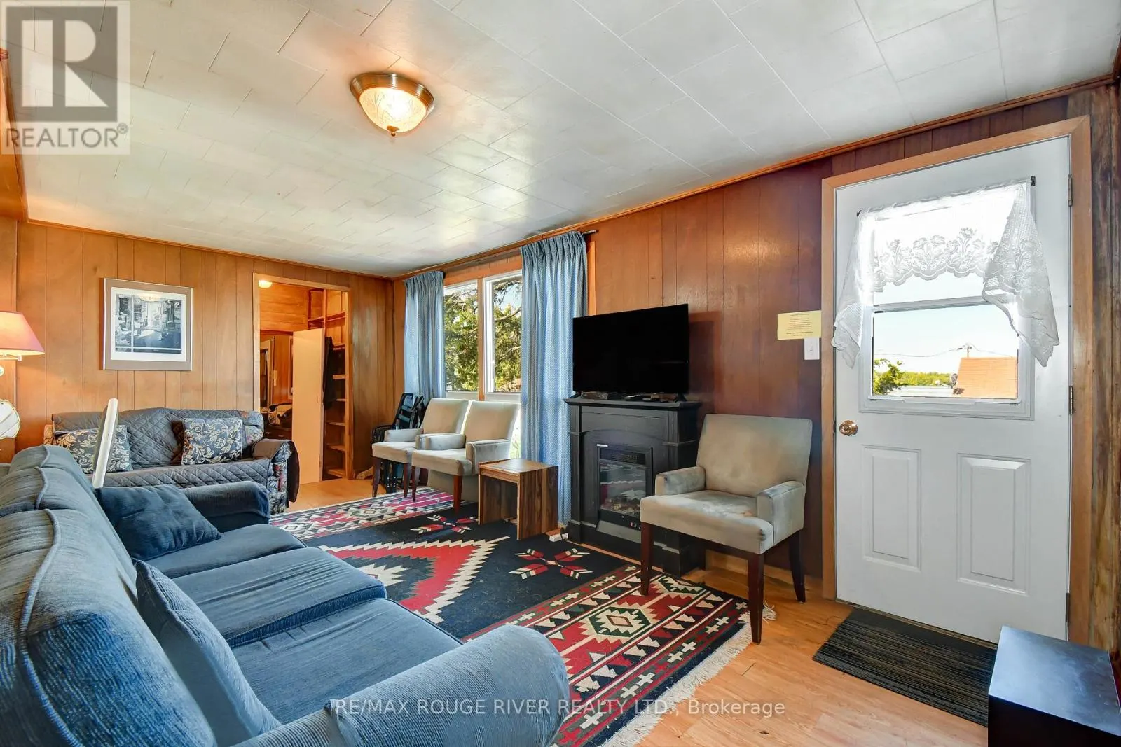 198 - 68 ROBINS ROAD, #198