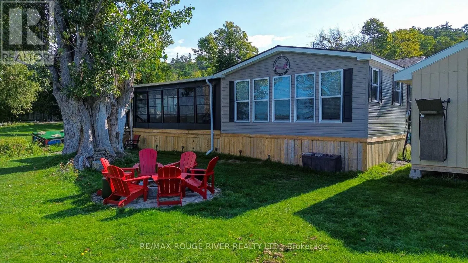 198 - 68 ROBINS ROAD, #198