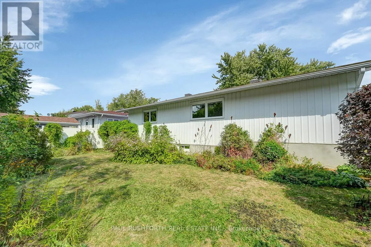 2421 OGILVIE ROAD