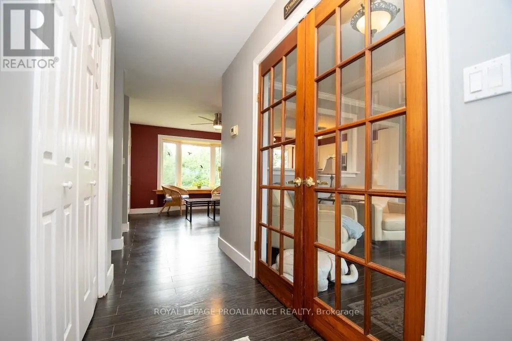 939 ALEXANDER DRIVE