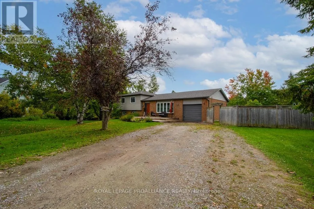 939 ALEXANDER DRIVE