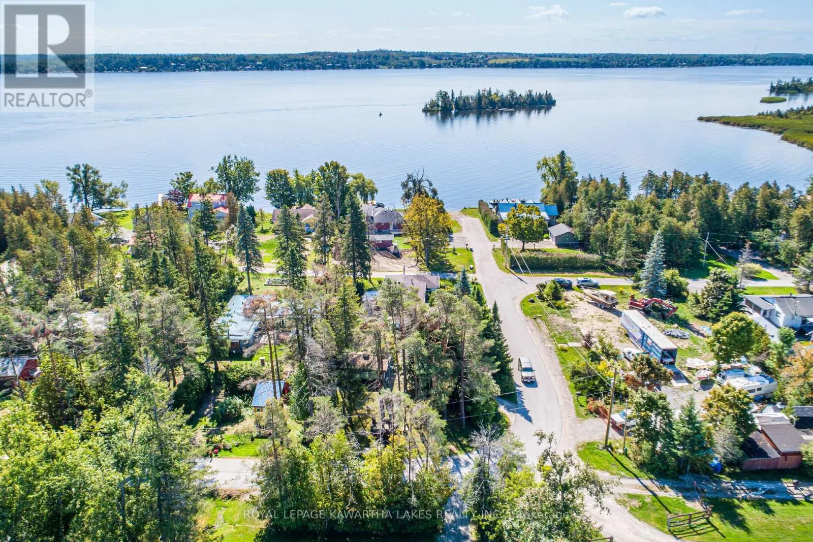 85 THOMAS DRIVE