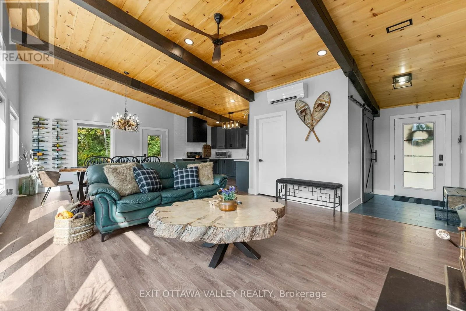 820 HOPEFIELD ROAD