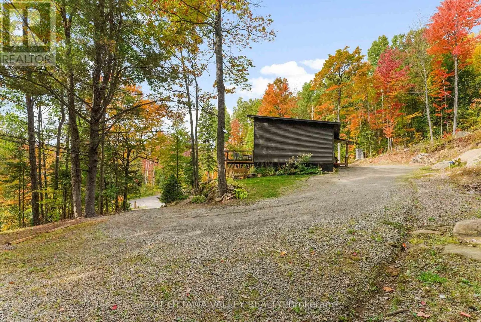 820 HOPEFIELD ROAD