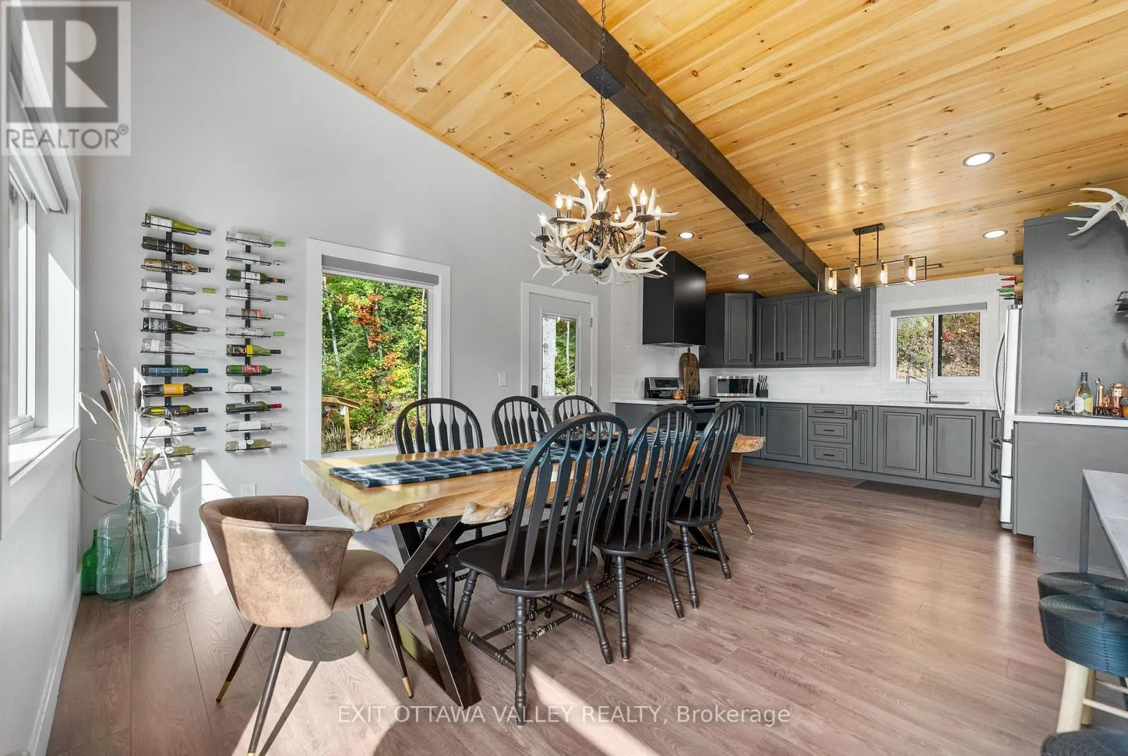 820 HOPEFIELD ROAD