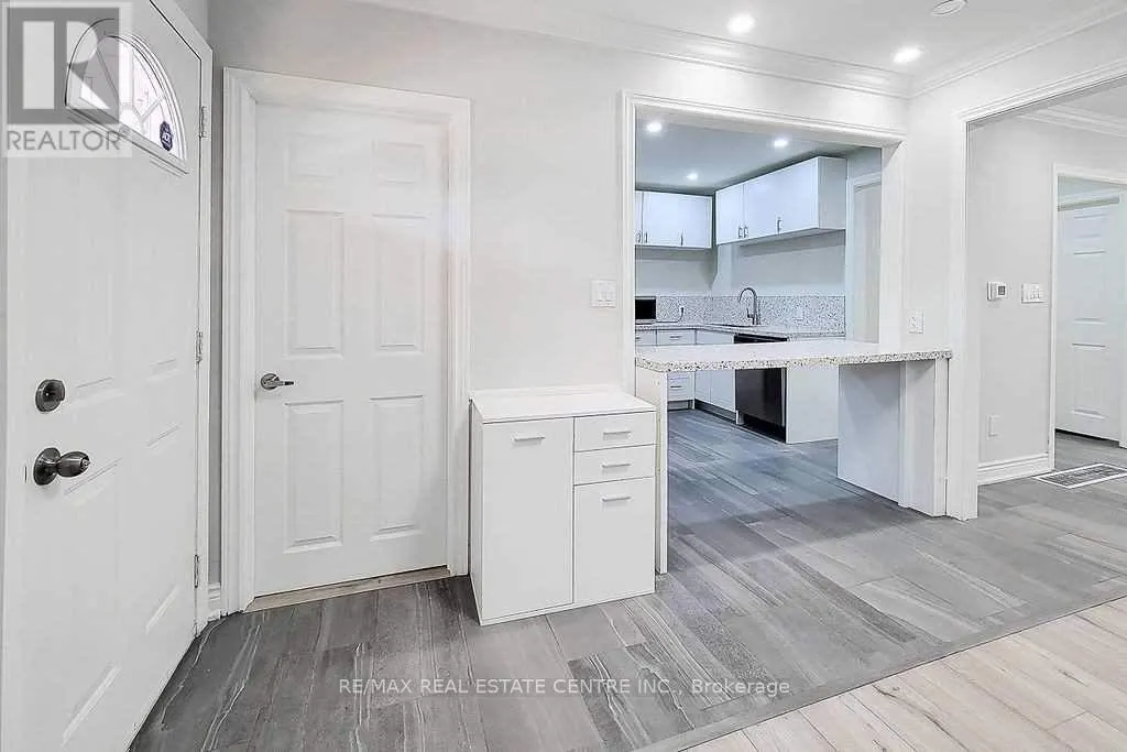 24 EAST 22ND STREET