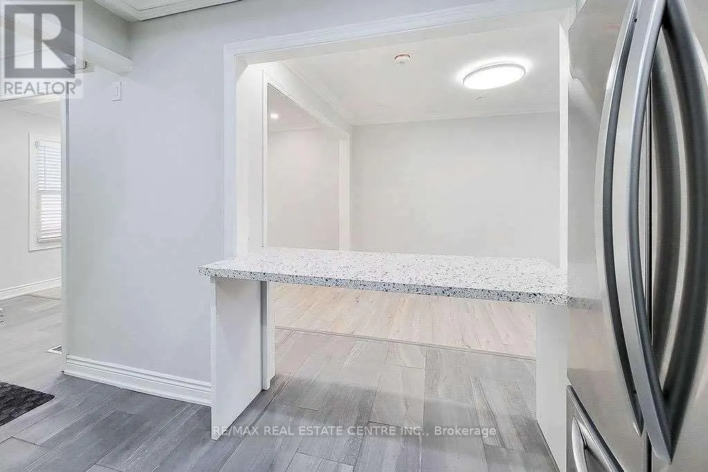 24 EAST 22ND STREET