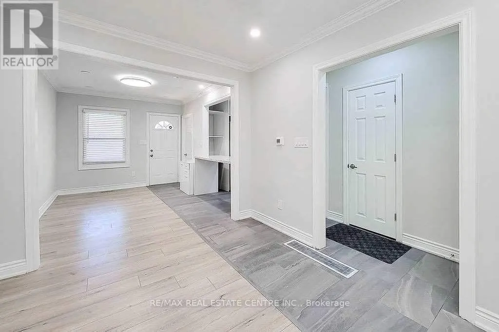24 EAST 22ND STREET
