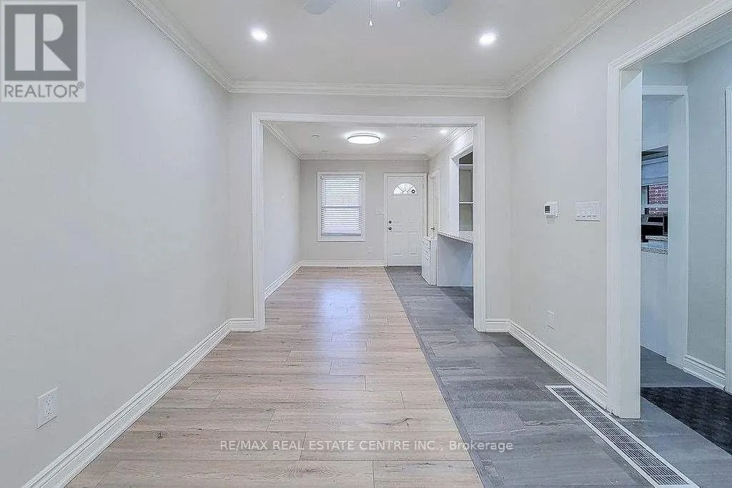 24 EAST 22ND STREET
